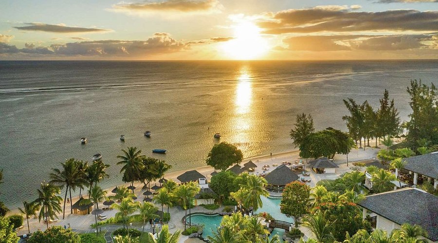 Hilton Mauritius Resort & Grand Deluxe Room