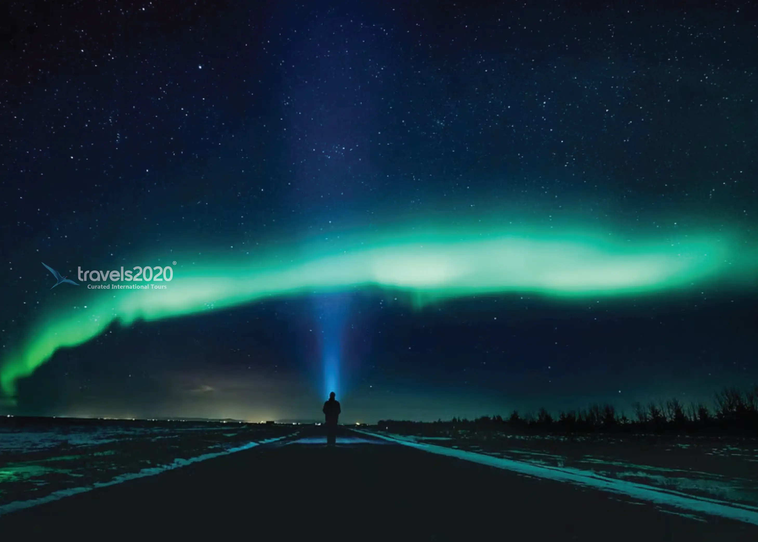 Arctic Aurora Expedition: Eye-Catching Northern Lights Adventures